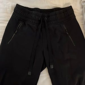 Black athleta sweatpants